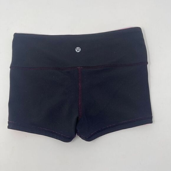 Lululemon Womens Activewear Reversible Shorts Elastic Waist Purple Black Size 4 - Picture 1 of 5